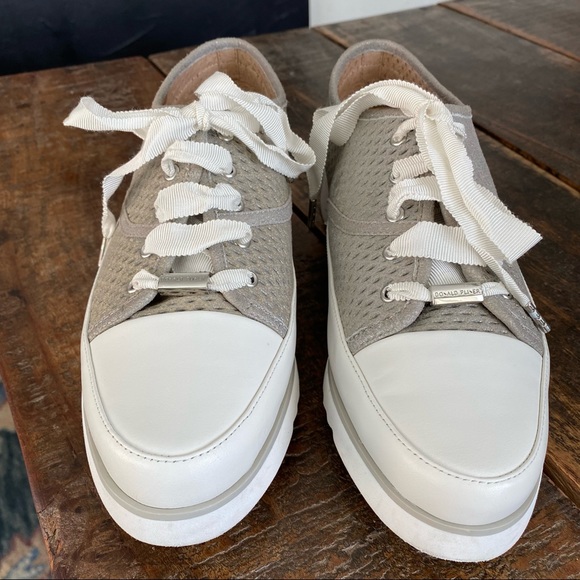 Donald J Pliner Flipp Gray Perforated Low Tip Platform Sneakers Size 8 - Picture 5 of 11